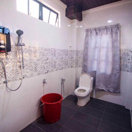 Wan Danisha Villa Inn Kota Bharu Esterno foto