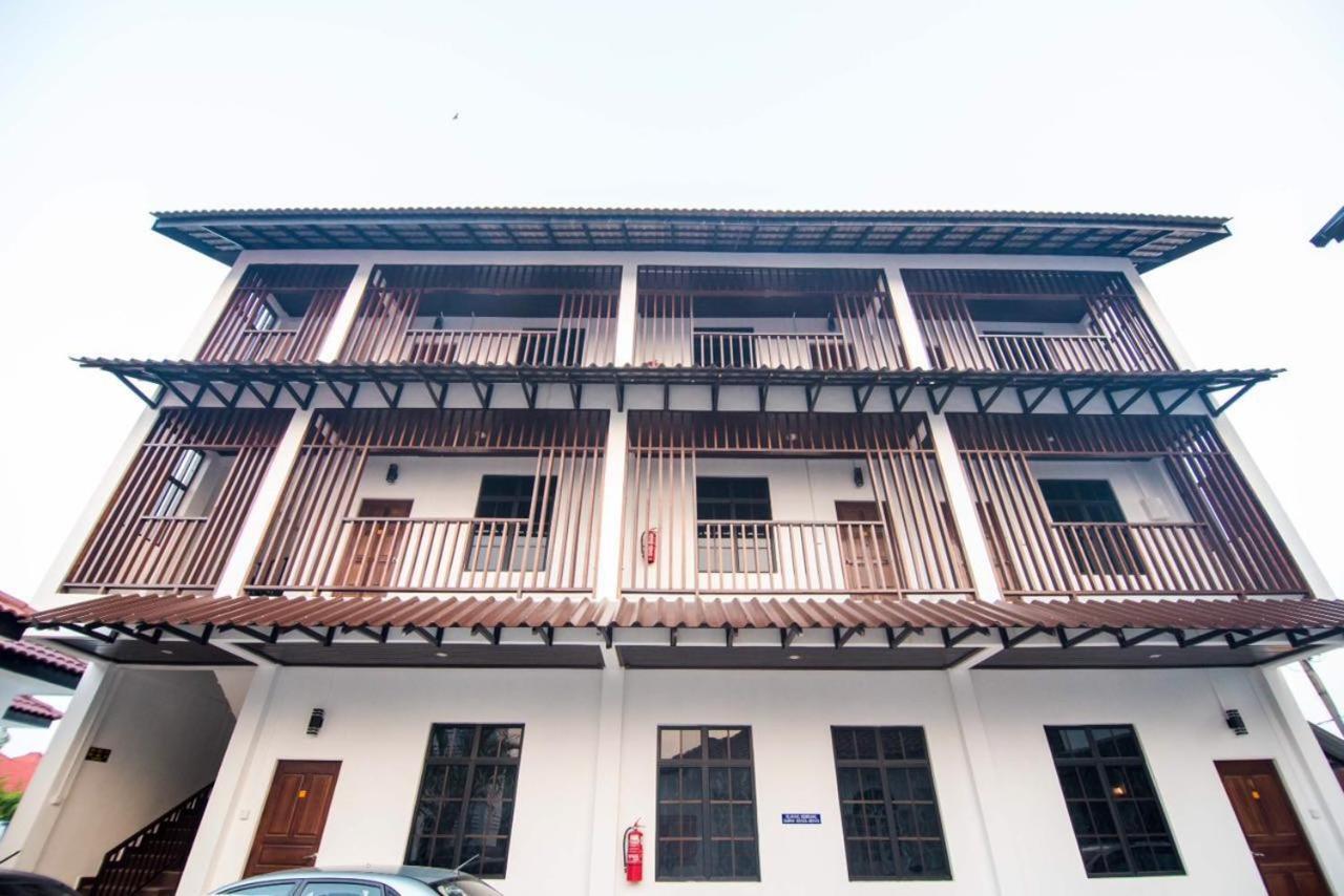Wan Danisha Villa Inn Kota Bharu Esterno foto