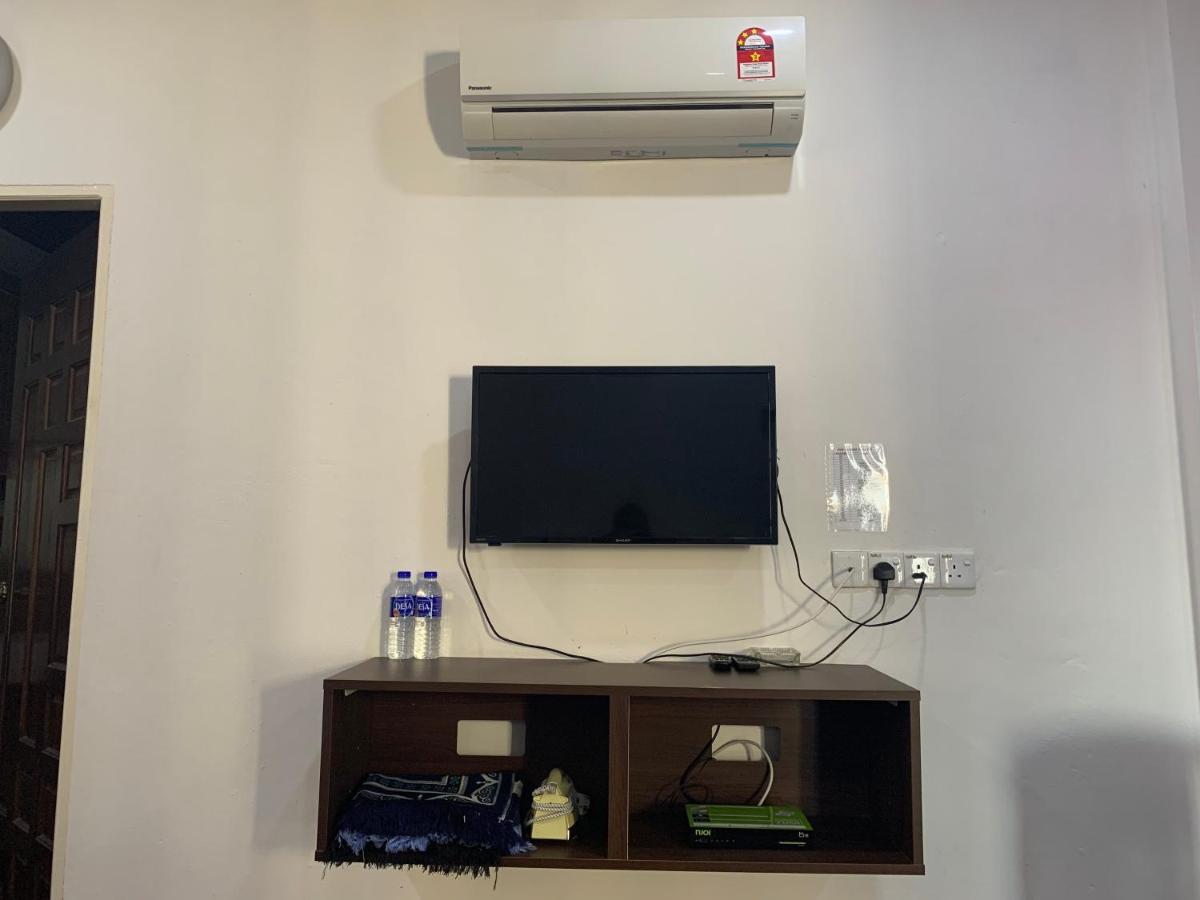 Wan Danisha Villa Inn Kota Bharu Esterno foto